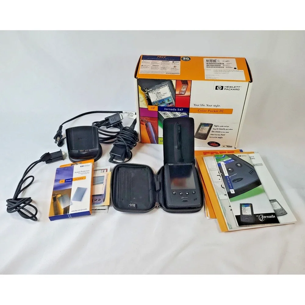 HP Jornada 547 Color Pocket PC 32MB RAM, 16MB ROM. Fast 32-bit processor WORKING